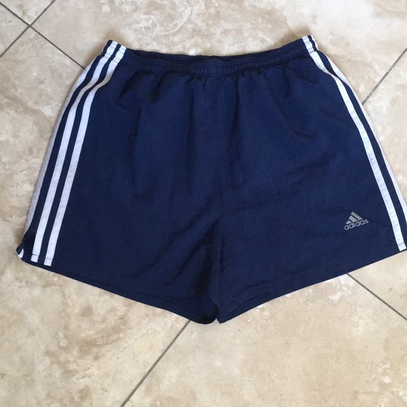 adidas Pants - Adidas ClimaLite 3 stripes lined shorts